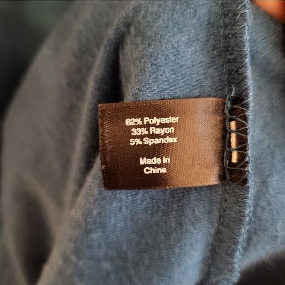 NWT Lane Bryant teal cold shoulder long-sleeved blouse - Picture 6 of 9